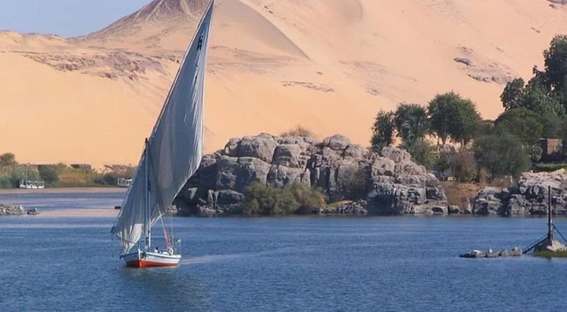 Viaje a Egipto y Marruecos 12 días: Luxor, Asuán y Fez