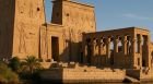 Crucero por el Nilo de Asuán a Luxor con solárium panorámico